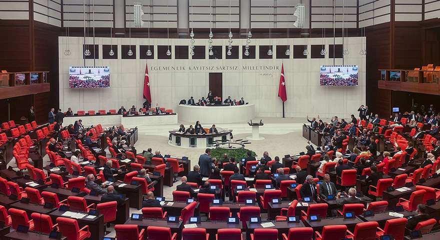 Nureddin Nebati’nin meclis’te olmadığı halde oy kullanıldığı ortaya çıktı