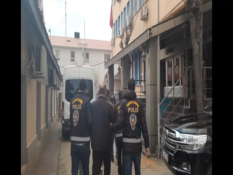 Tunceli’de vize dolandırıcılığı yapan 3 kişi tutuklandı