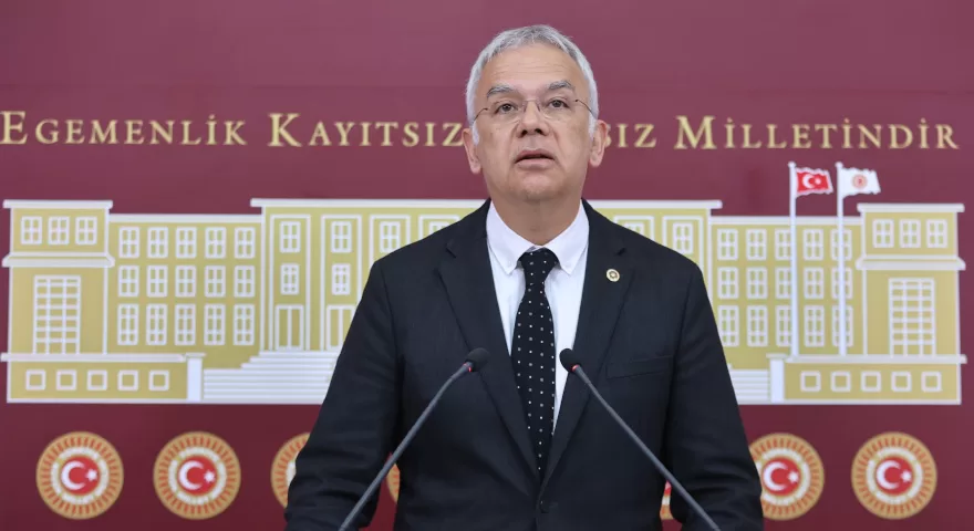 CHP Bursa Milletvekili Kayıhan Pala, “Sağlıkta dönüşüm programından bir an önce vazgeçilmeli