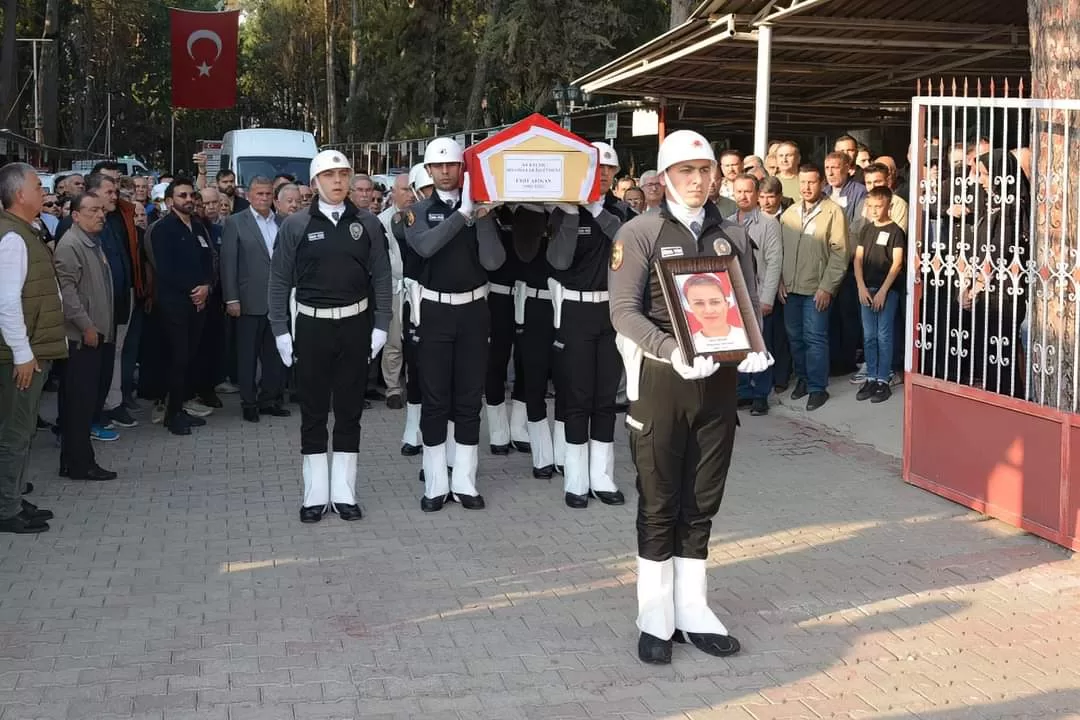 Ankara’da görevli polis memuru son yolculuğuna uğurlandı