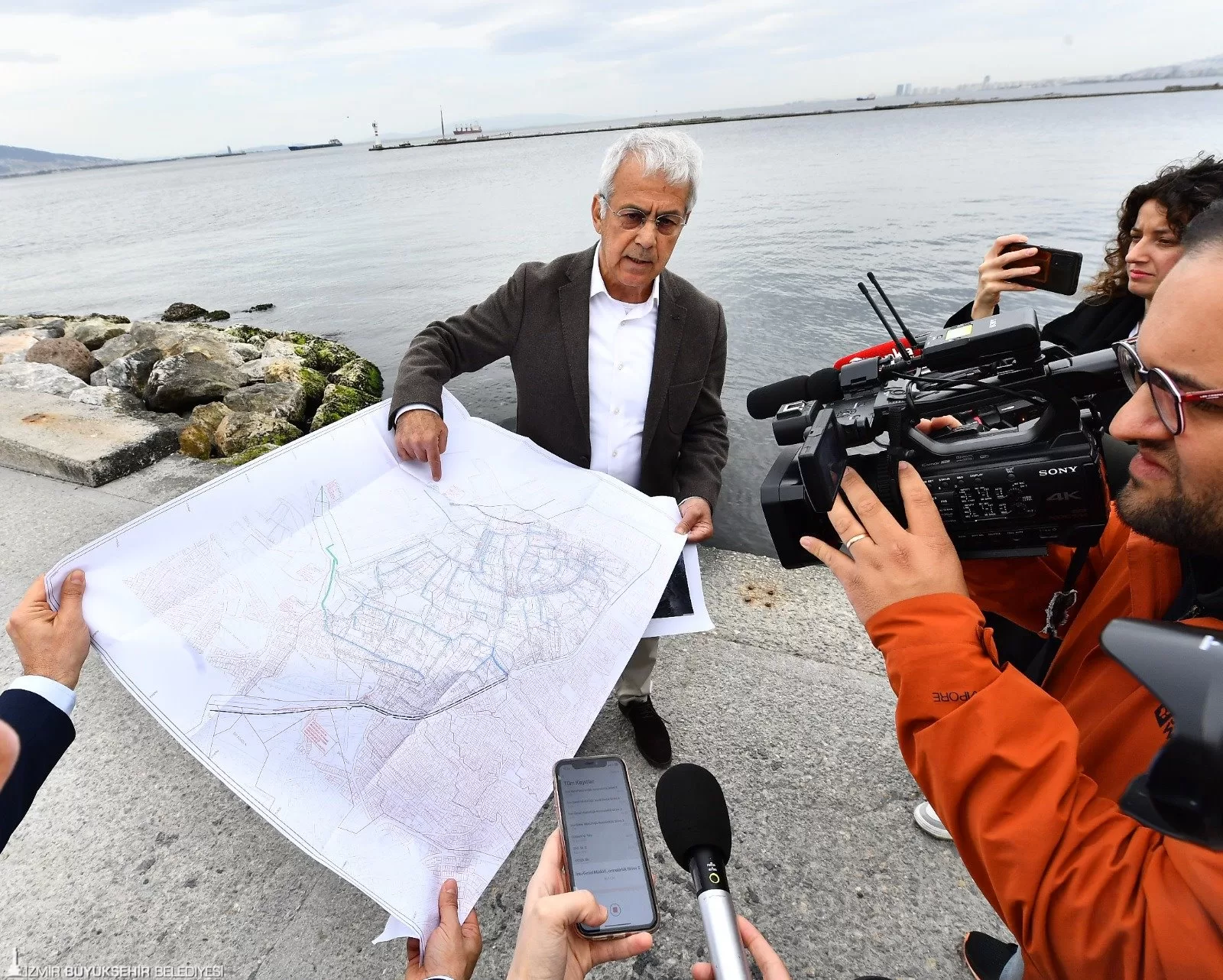 İzmir Büyükşehir’den Körfez’e deşarj iddialarına belgeyle yanıt