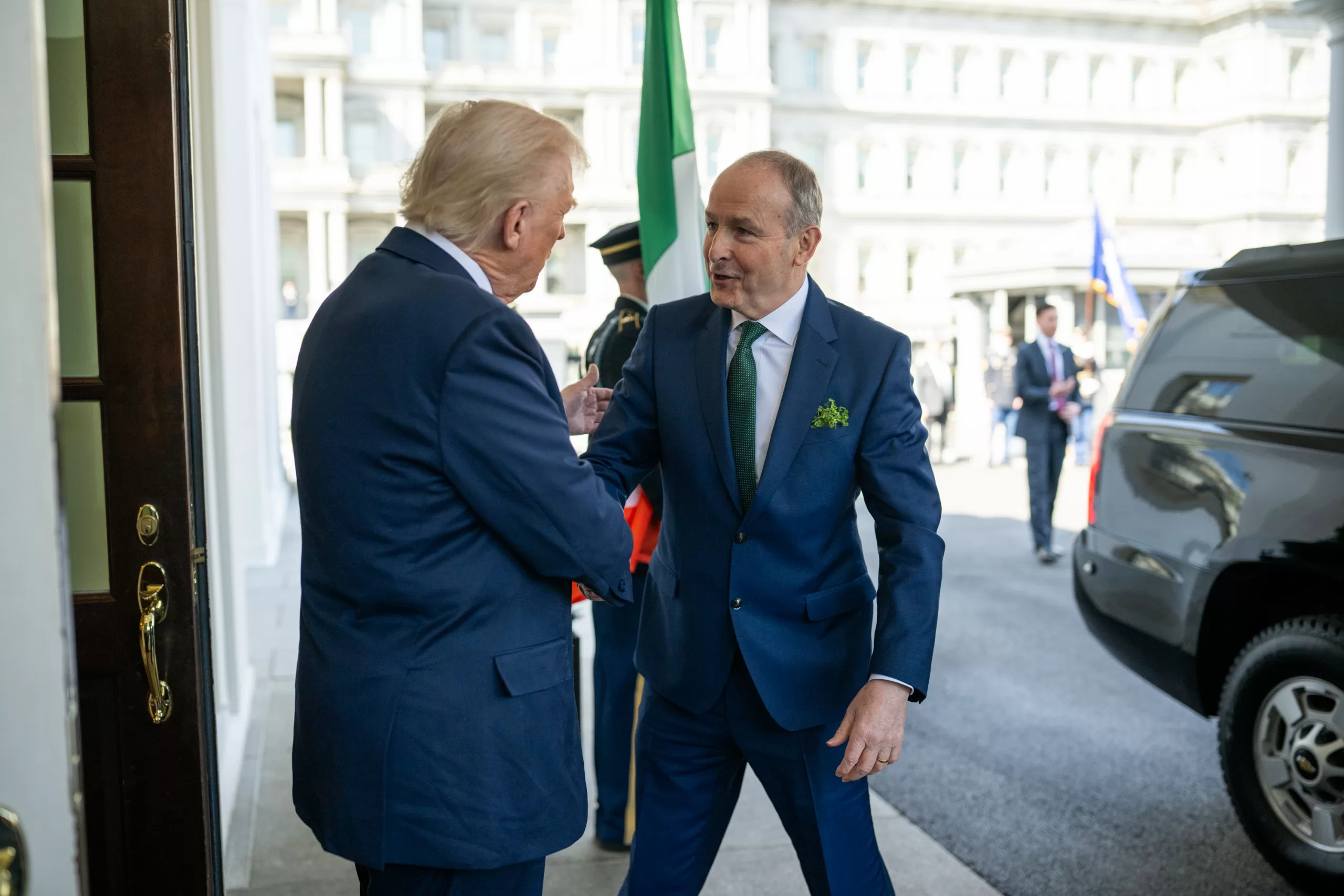 Trump yönetimi haftayı yoğun gündemle tamamladı: Kapanma önlenirken “MAGA” vurgusu sürdü