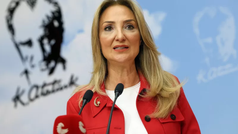 Aylin Nazlıaka, Friedrich-Ebert-Stiftung’un davetiyle Hamburg’a gidiyor