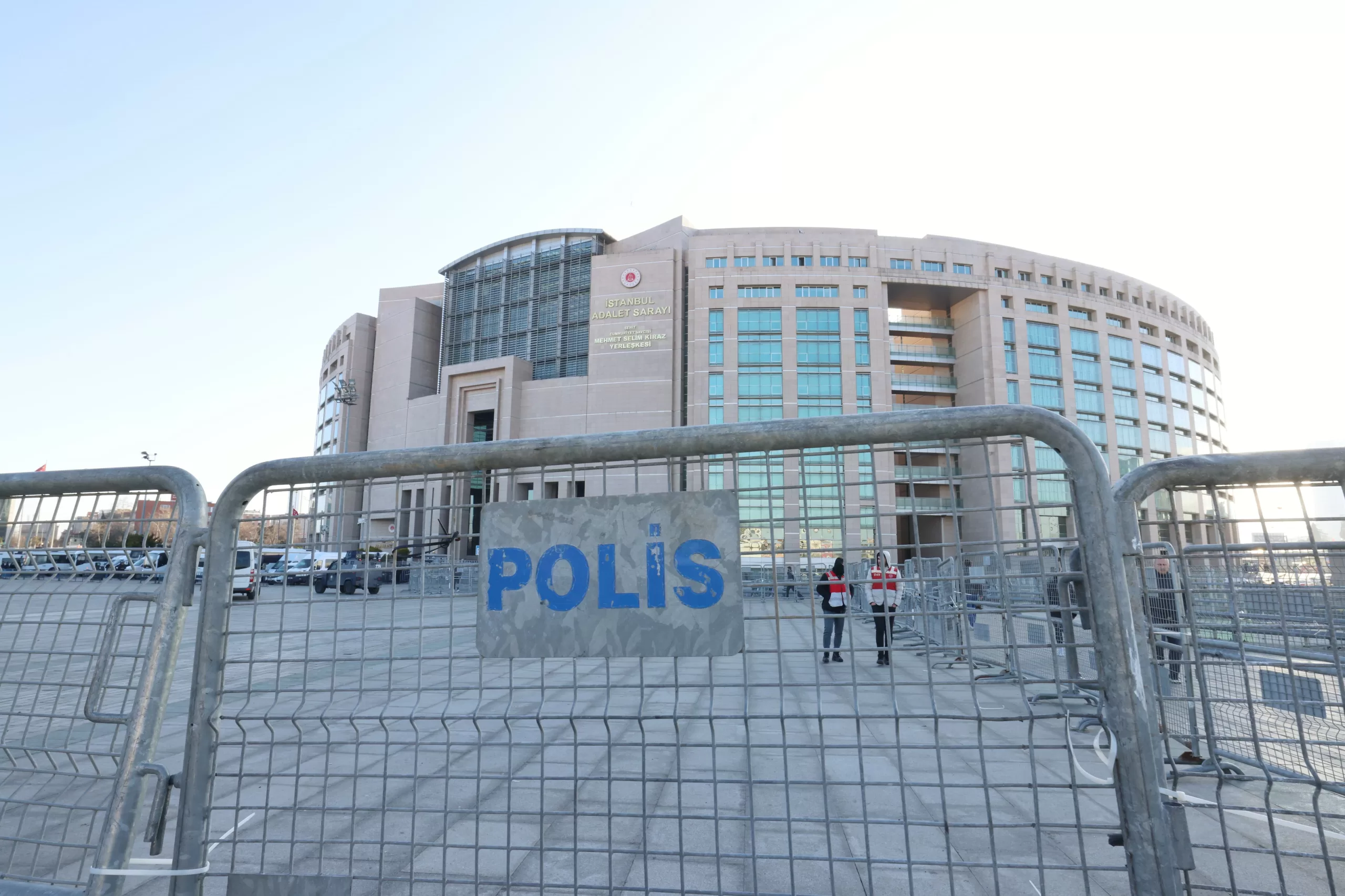 İBB Başkanı Ekrem İmamoğlu ve 99 kişi hakkında gözaltı kararı