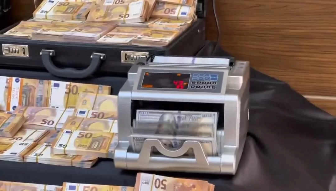 İstanbul merkezli sahte para operasyonu: Milyonlarca dolar ve euro ele geçirildi, 10 tutuklama