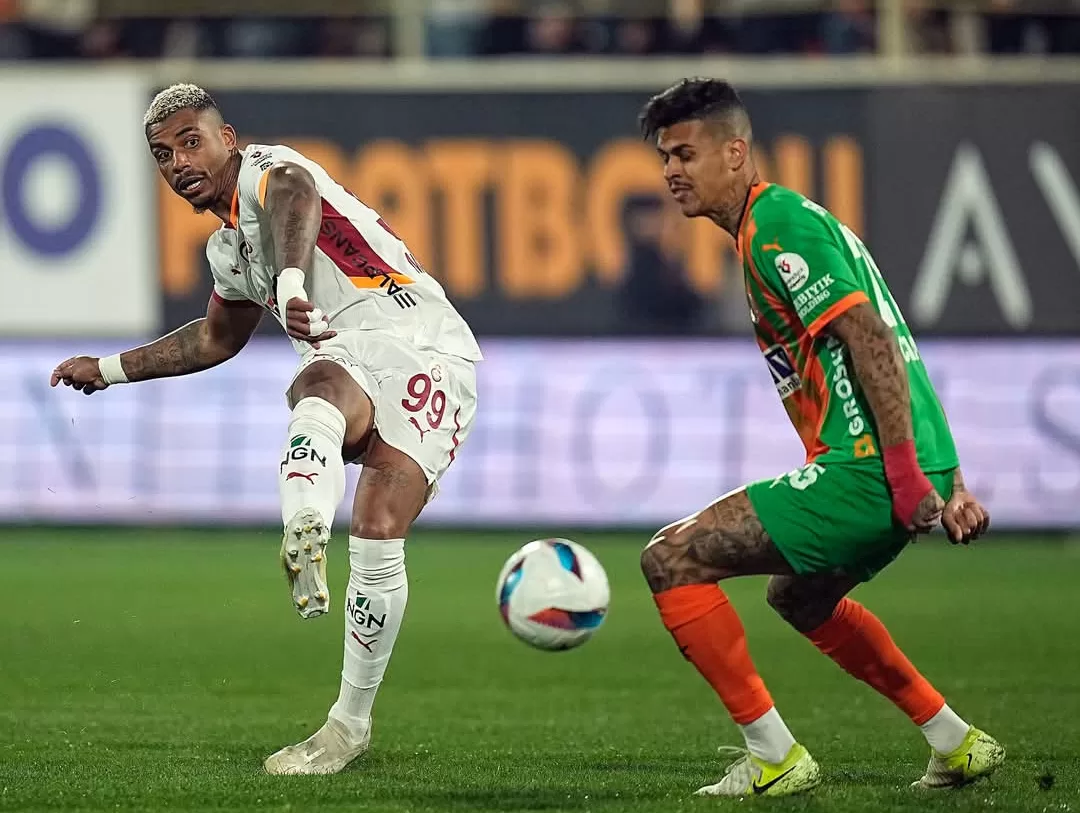 Galatasaray, deplasmanda Alanyaspor’u 2-1 mağlup etti
