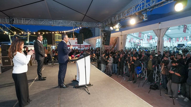 Özgür Özel’den sert eleştiriler: “Türkiye, İsrail’in devlet terörüne sessiz kalmamalı”