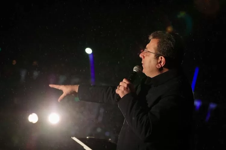 İmamoğlu’ndan Beykoz’a destek ziyareti: “Bu zulmü sona erdirecek kahramanlar sizlersiniz”