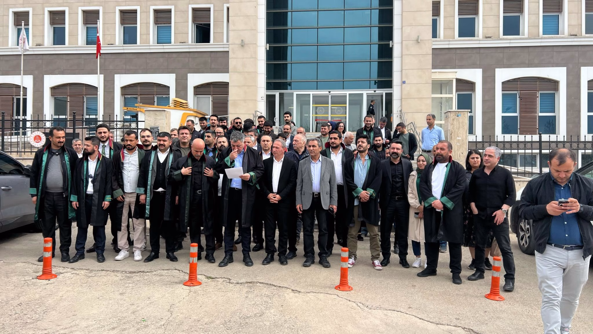 Şanlıurfa Barosu’ndan Siverek Adliyesi’nde avukata darp iddiasına tepki