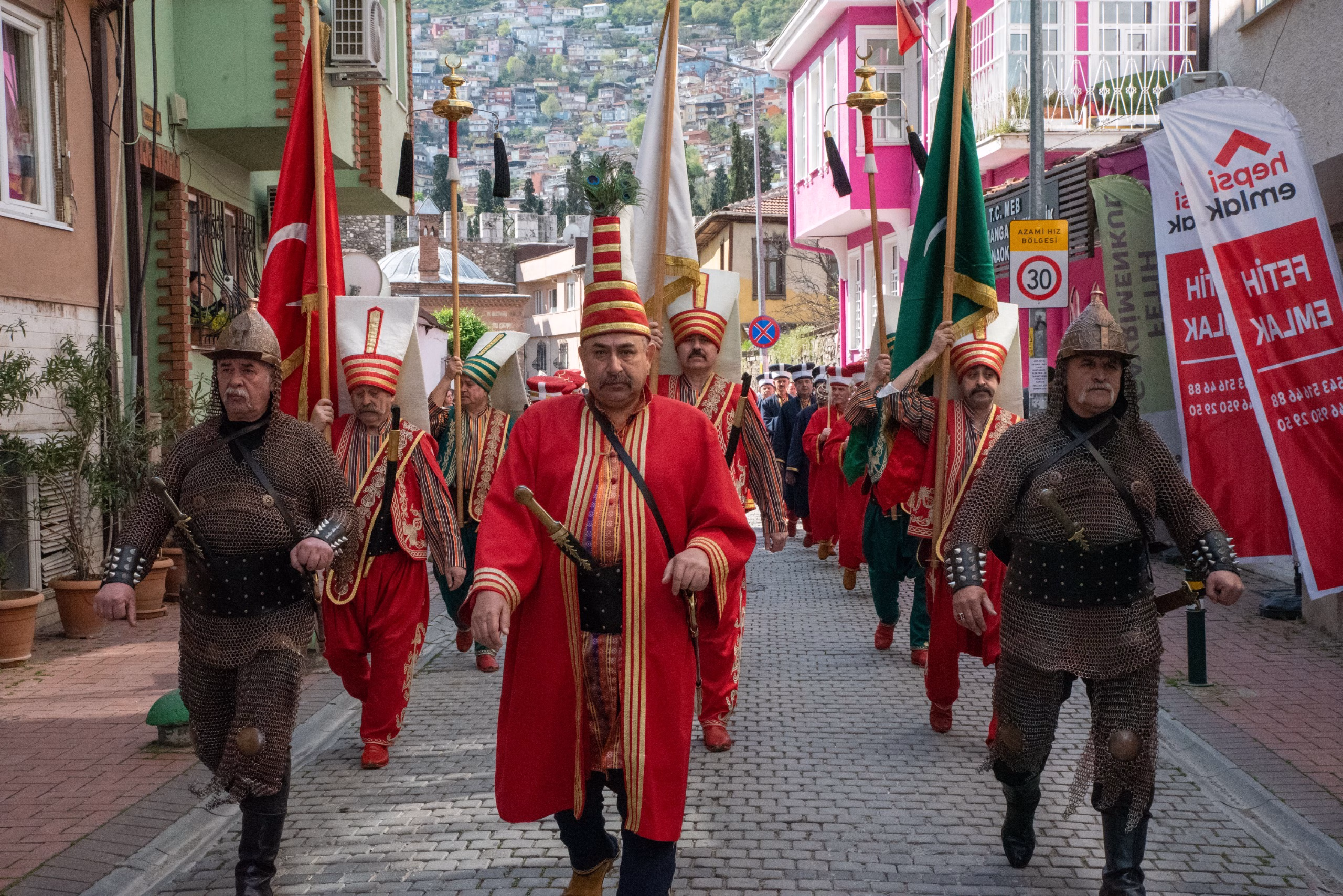 Bursa’nın fethinin 699. yıl dönümü törenlerle kutlandı