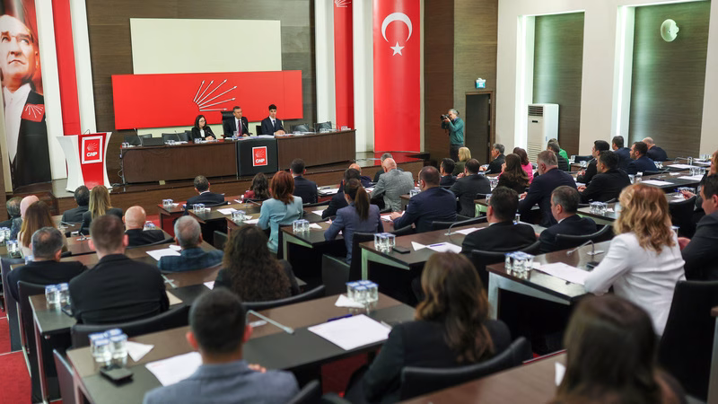 CHP’nin yeni merkez yönetim kurulu (MYK) belli oldu: İşte Özgür Özel’in A takımı