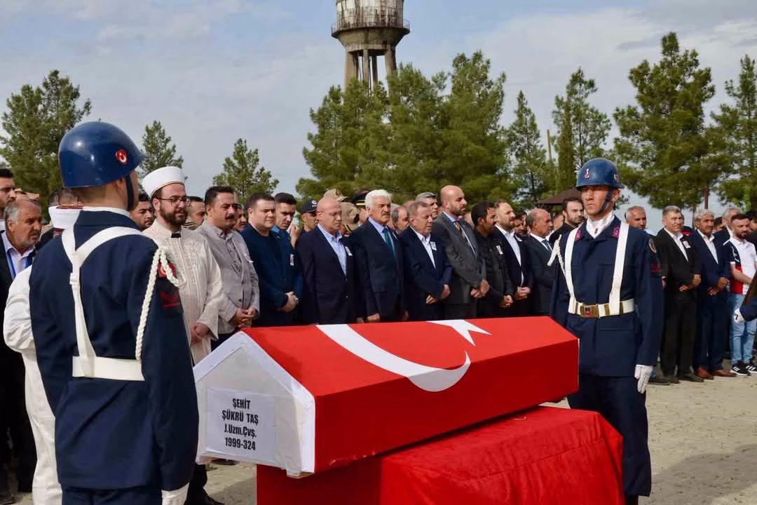 Batman’da şehit düşen Jandarma Uzman Çavuş Mardin’de son yolculuğuna uğurlandı