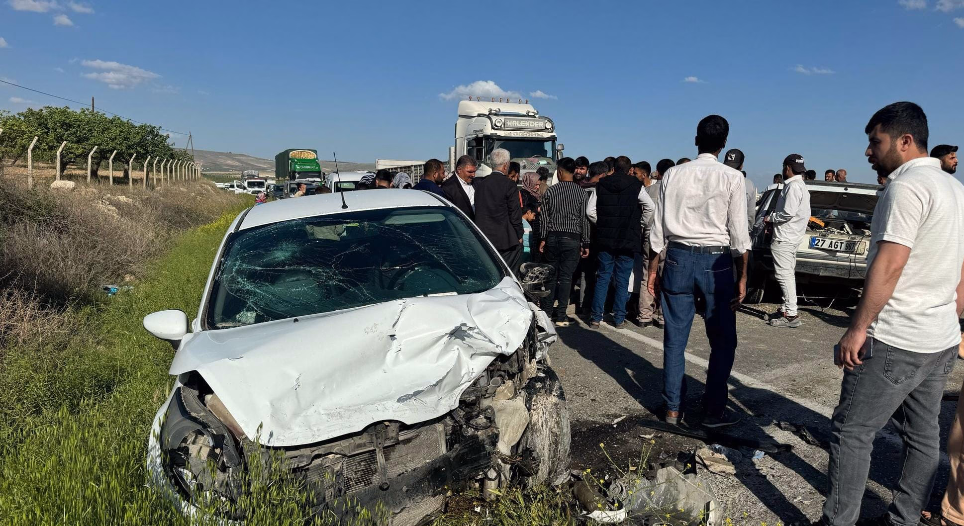 Şanlıurfa’da iki otomobil çarpıştı: 5 yaralı