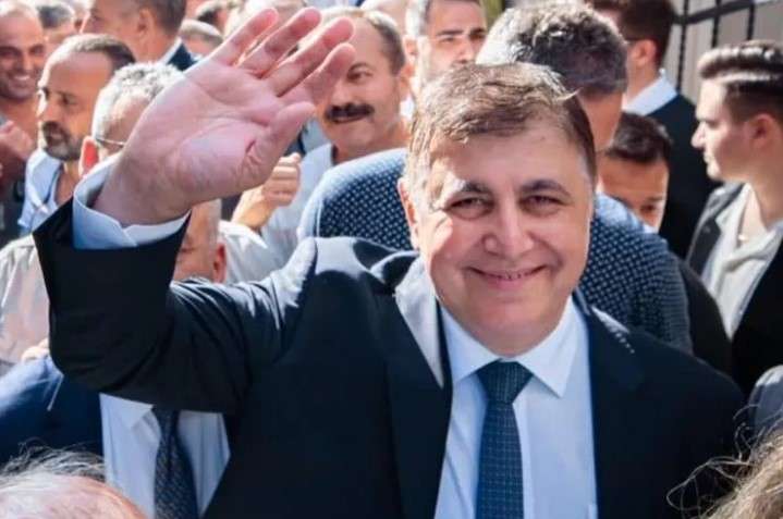 Grev Gölgesinde dayanışma mesajı: Tugay’dan açıklama