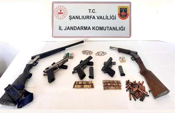 Şanlıurfa’da dört ilçede eş zamanlı silah operasyonu: 10 gözaltı