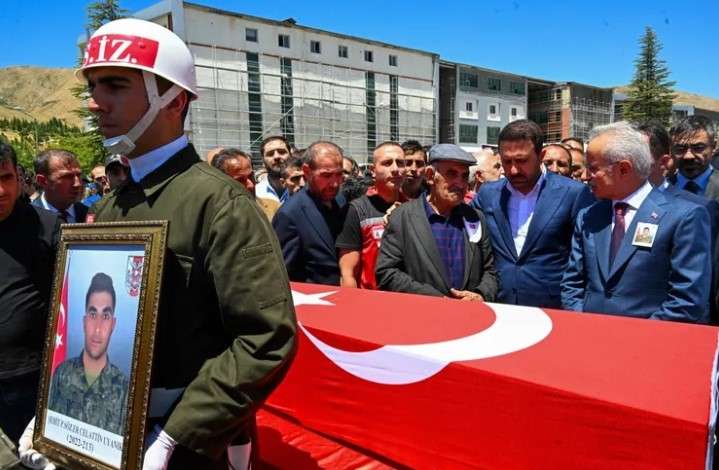 Şehit Piyade Er Celalettin Uyanık, Bitlis’te son yolculuğuna uğurlandı