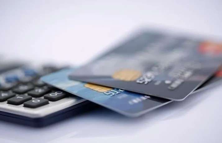 Kredi Kartı kullananlara müjde: Faizler düştü!