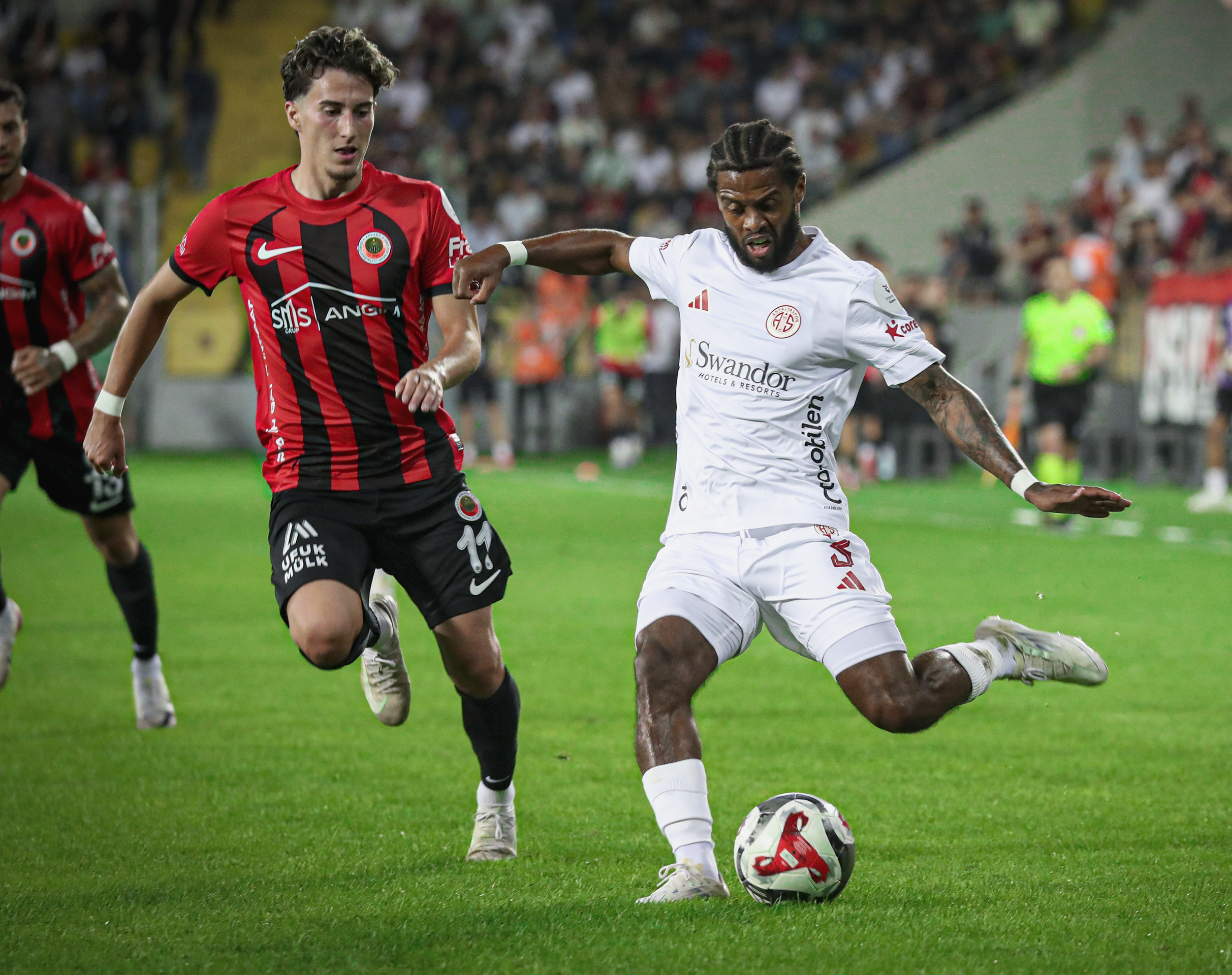 Antalyaspor deplasmanda Gençlerbirliği’ni 1-0 mağlup etti