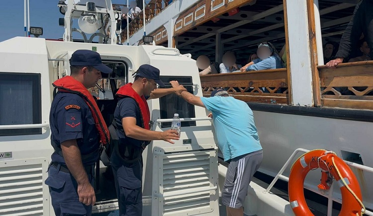 Balıkesir Ayvalık açıklarında Medikal Tahliye operasyonu