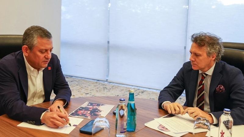 CHP Lideri Özgür Özel: “Hedefim büyük taarruz ruhuyla zafer kazanmak”