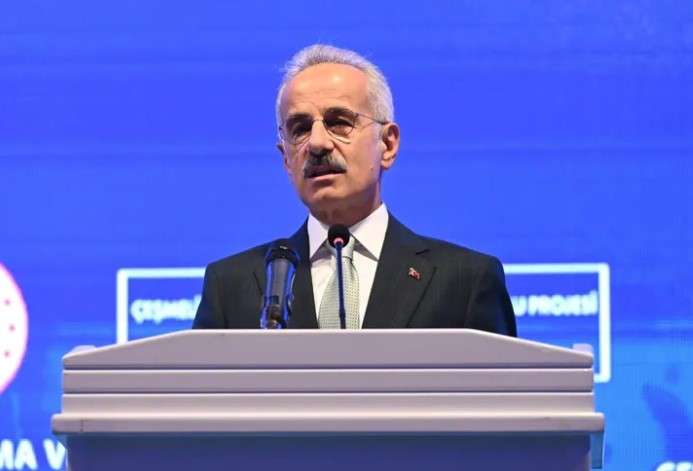 Bakan Uraloğlu açıkladı: Mersin’de trafik sorunu tarihe karışıyor