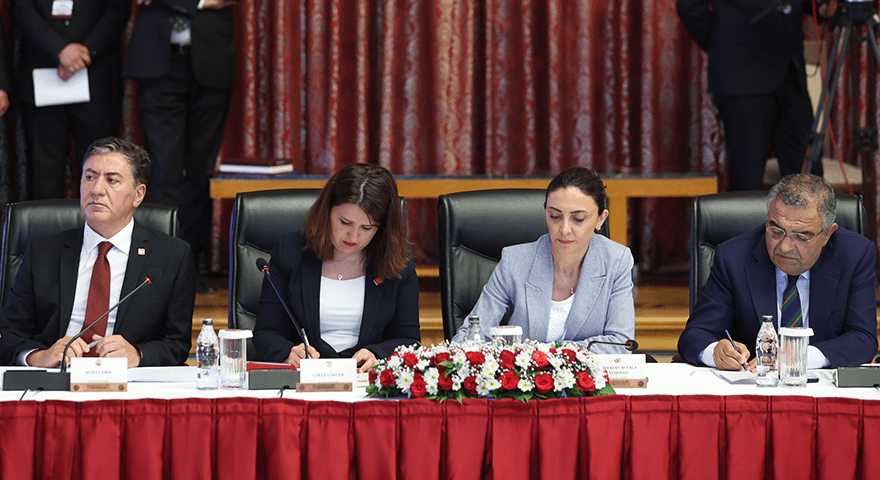CHP’den Komisyona şartlı destek: “Göstermelik olmamalı, Güven artırıcı adımlar atılmalı”