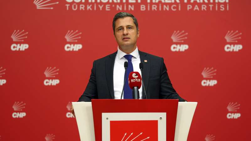 Deniz Yücel’den DMM’ye ‘Sahte diploma’ tepkisi: “AKP’nin çifte standardını görsünler”