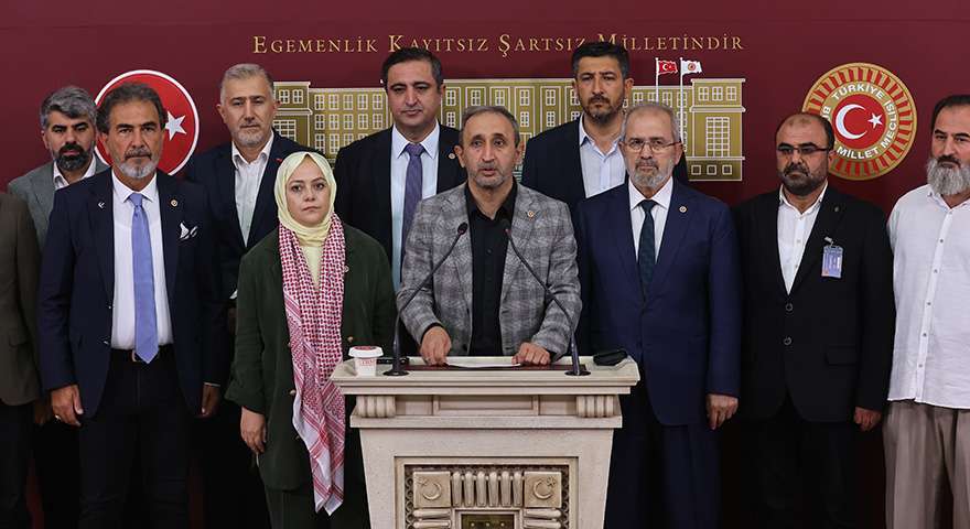 HÜDA PAR’lı Demir’den Gazze Çağrısı çağrısı: ‘Bir su ulaştıramamak utanç verici’