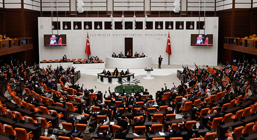 TBMM’den tarihi Gazze kararı: İsrail’e karşı ‘Soykırım’ tezkeresi oy birliğiyle kabul edildi