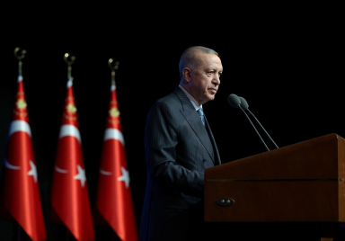 Cumhurbaşkanı Erdoğan, 17 Ağustos depreminde hayatını kaybedenleri andı