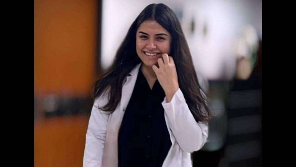 Genç doktor evinde ölü bulundu: Şüpheli ölümü kurye ortaya çıkardı