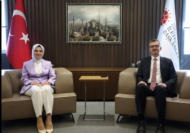 Aile ve Sosyal Hizmetler Bakanı Göktaş, İletişim Başkanlığını ziyaret etti