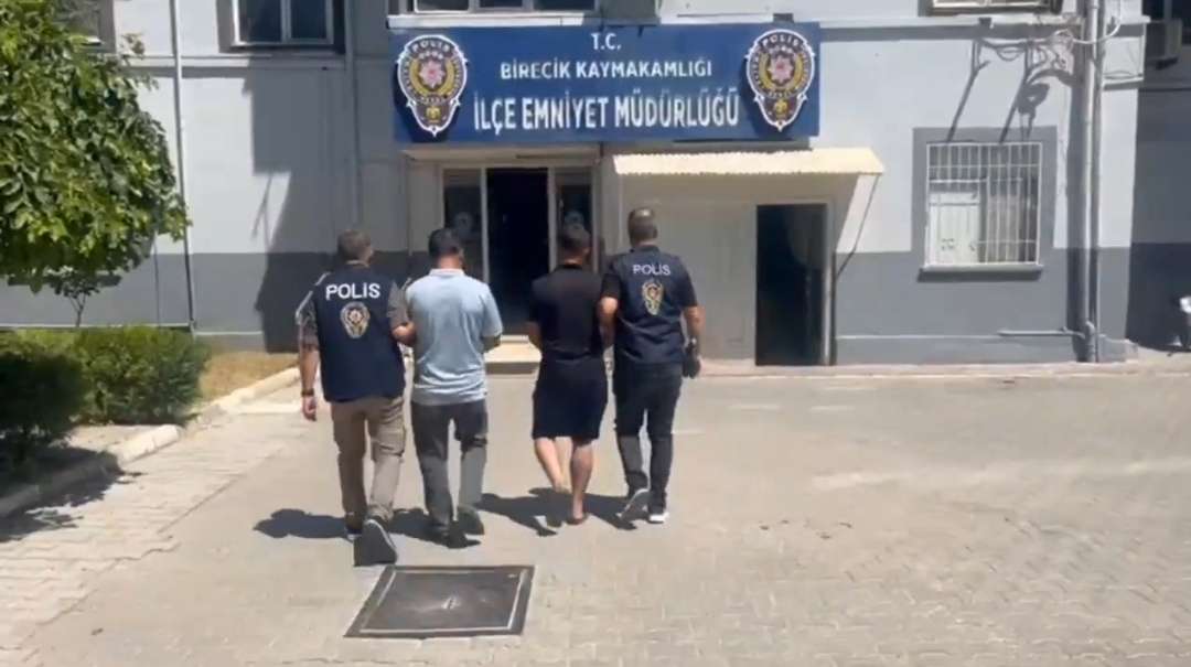 Şanlıurfa’da düğünde havaya ateş açan 2 şüpheli yakalandı