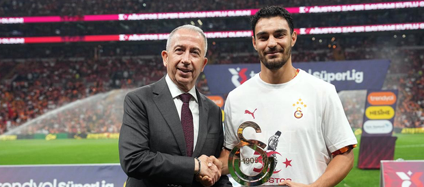 Galatasaray’da Kaan Ayhan, “100’ler Kulübü”ne girdi