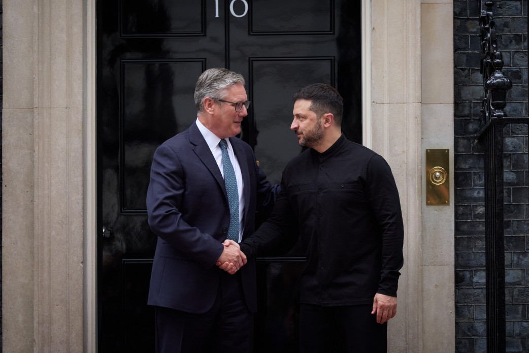 Alaska Zirvesi öncesi kritik durak londra: Zelenski ve Starmer güvenlik garantileri ve İHA üretimini görüştü