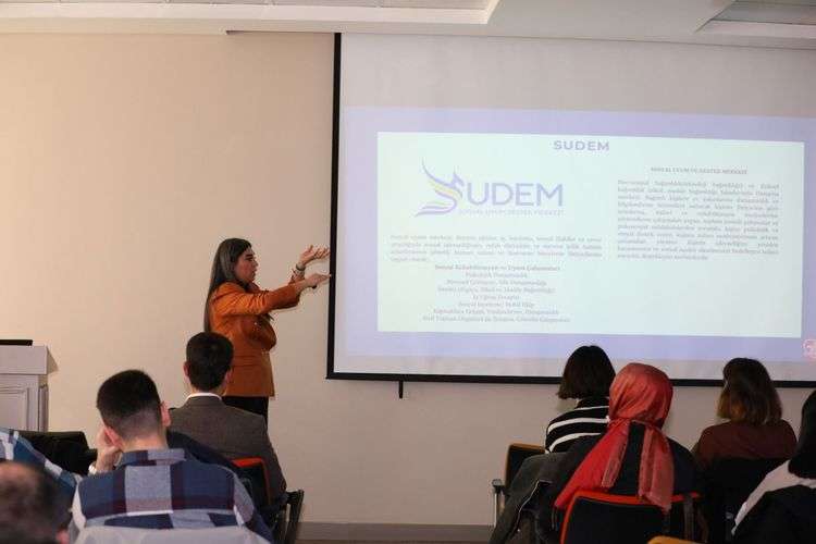 İBB, 9 SUDEM ile bağımlılıkla mücadelede 72 bin İstanbulluya ulaştı