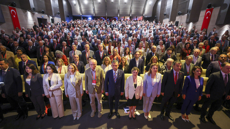 İBB Başkanı İmamoğlu’ndan CHP Çalıştayı’na mesaj: “Her vatandaş elini taşın altına sokmalıdır”
