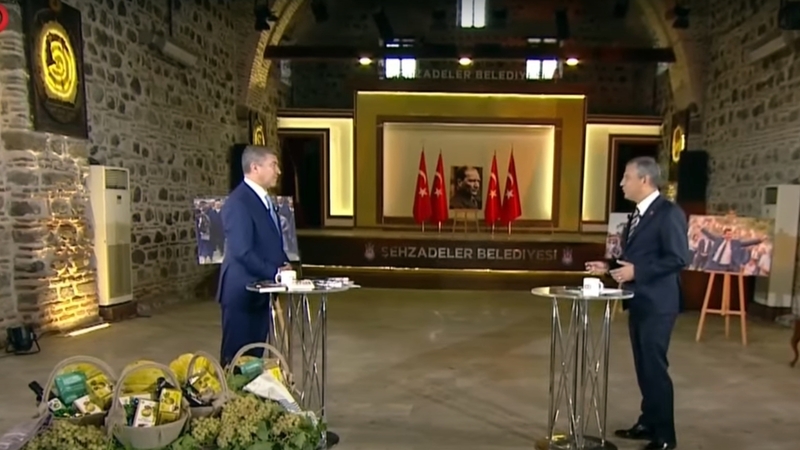 Özgür Özel: “15,5 milyon kişinin seçtiği Cumhurbaşkanı adayını 12 metrekarelik hücrede tutuyorlar”