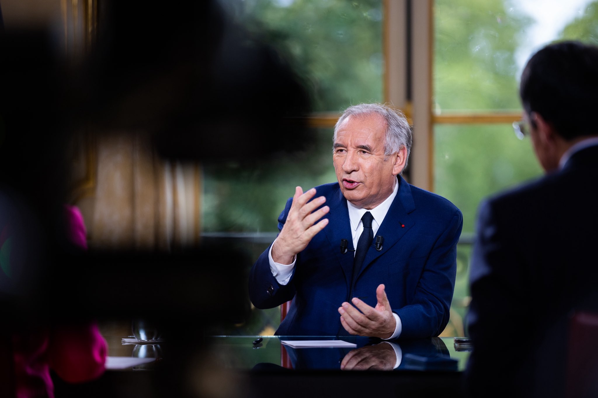 Fransa’da hükümet düştü! Başbakan Bayrou güvenoyu alamadı