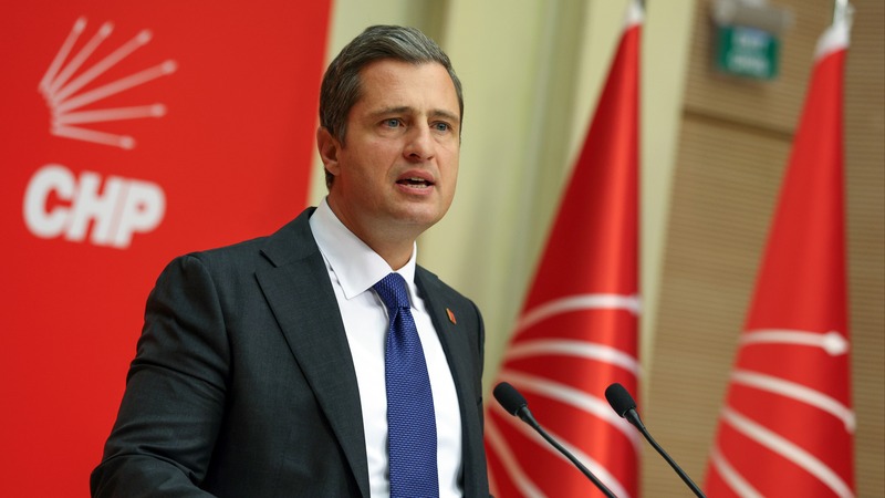 CHP Sözcüsü Yücel: “Kurultay davasını açanlar üyemiz değil, İktidarın aparatlarıdır”