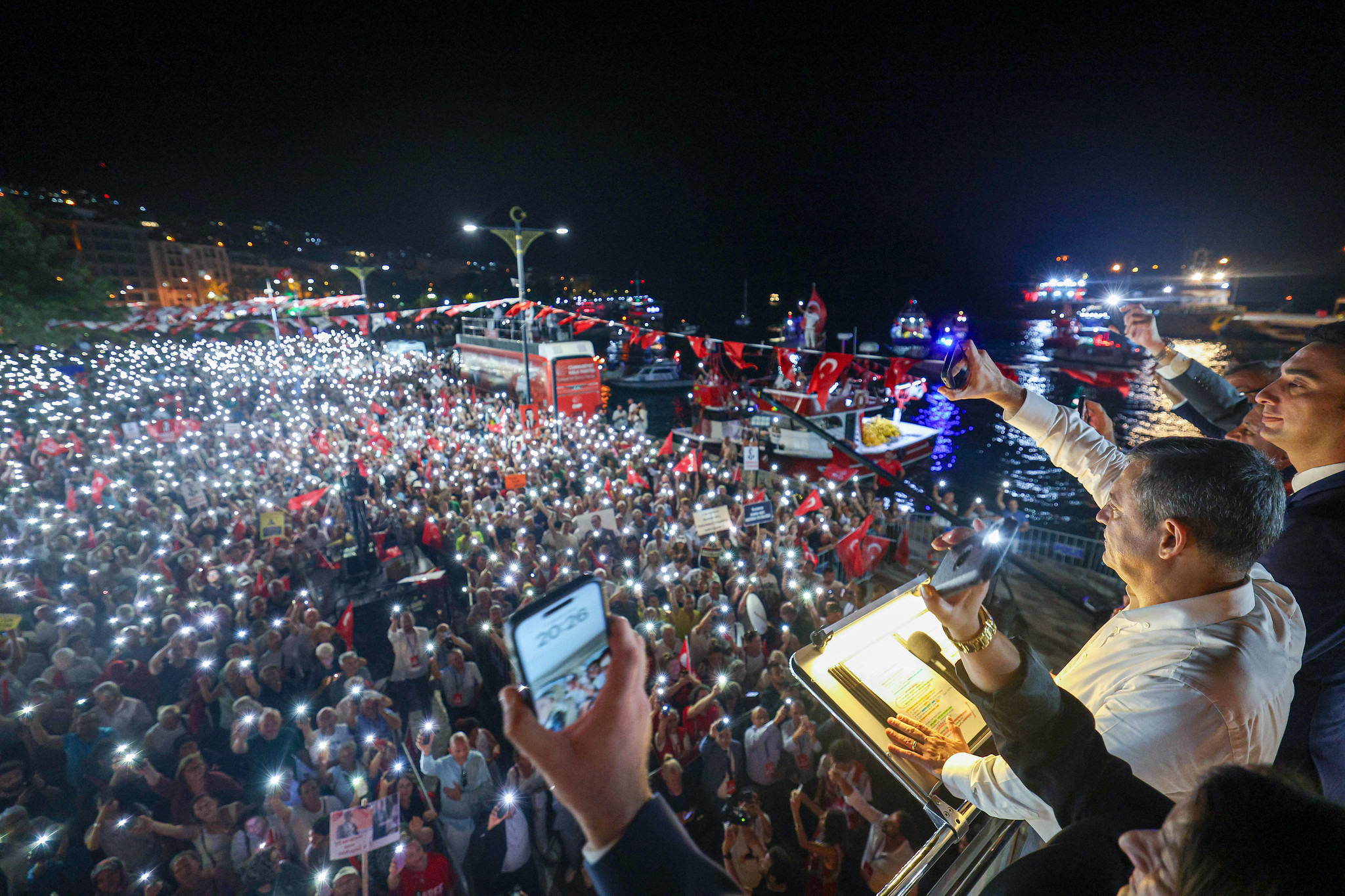 Özgür Özel’den Sinop’tan iktidara meydan okuma: “9 değil 99 operasyon yapsan, 50 değil 550 miting yapacağız”