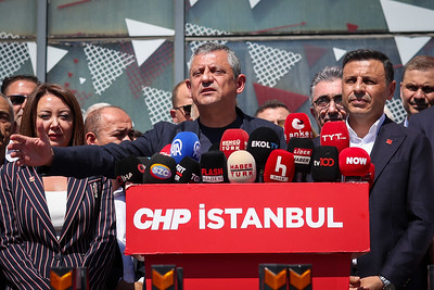 Özgür Özel’den Yargı kararına çok sert tepki: “Vekilim Özgür Çelik’tir, görevinin başındadır”