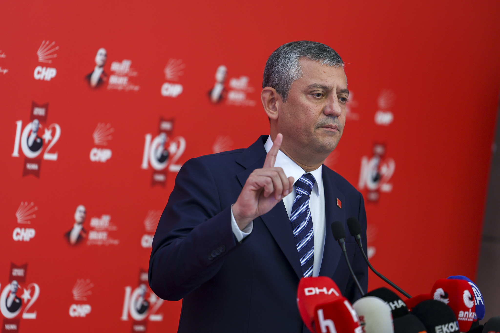 CHP’den Yeni “İktidar Programı” Hamlesi: 14 katlı Genel Merkez çalıştaya dönüşüyor