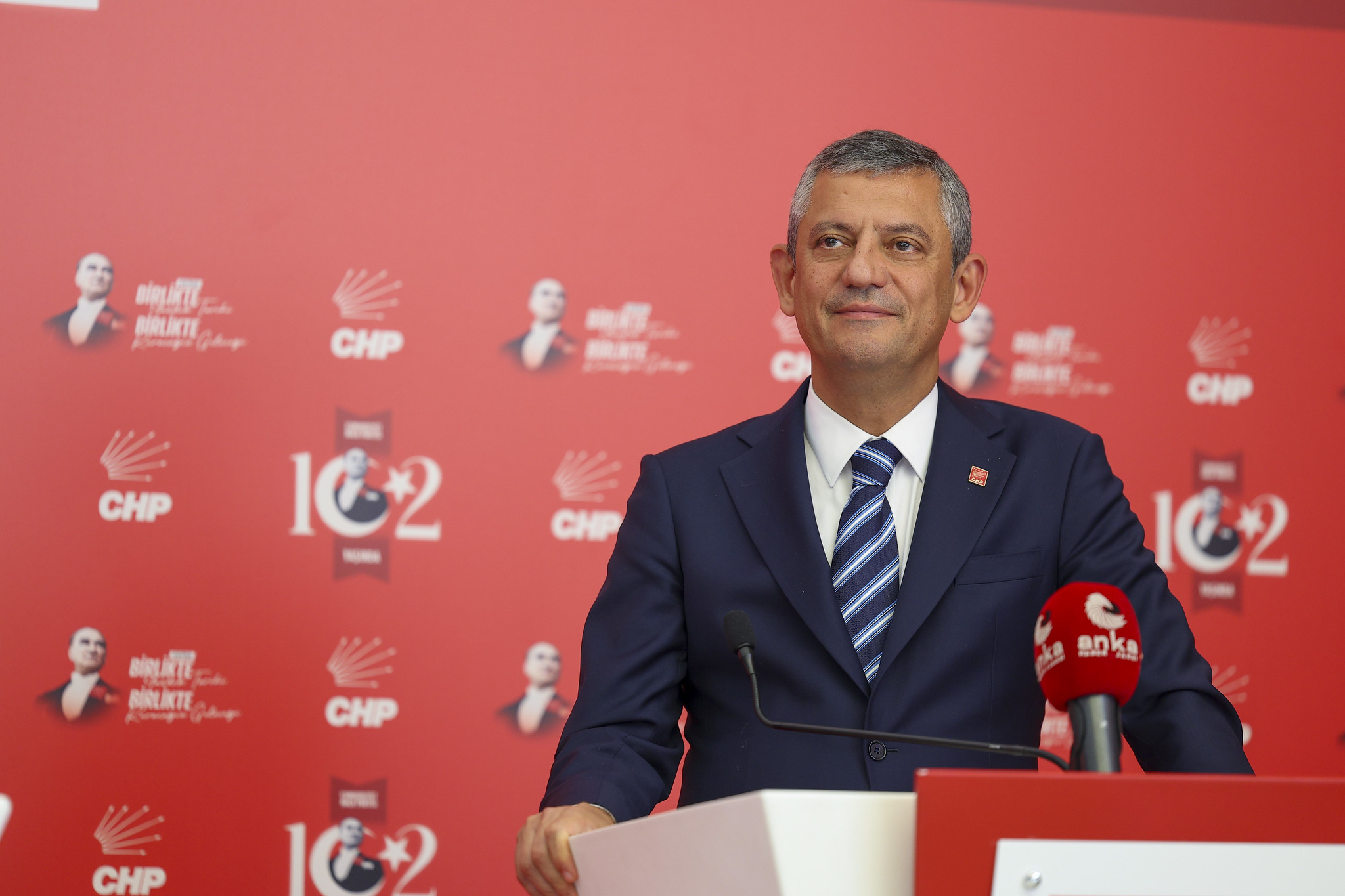 Özgür Özel’den İktidara uyarı: “Kimsenin bu kaotik süreci tetiklemesini tavsiye etmem”