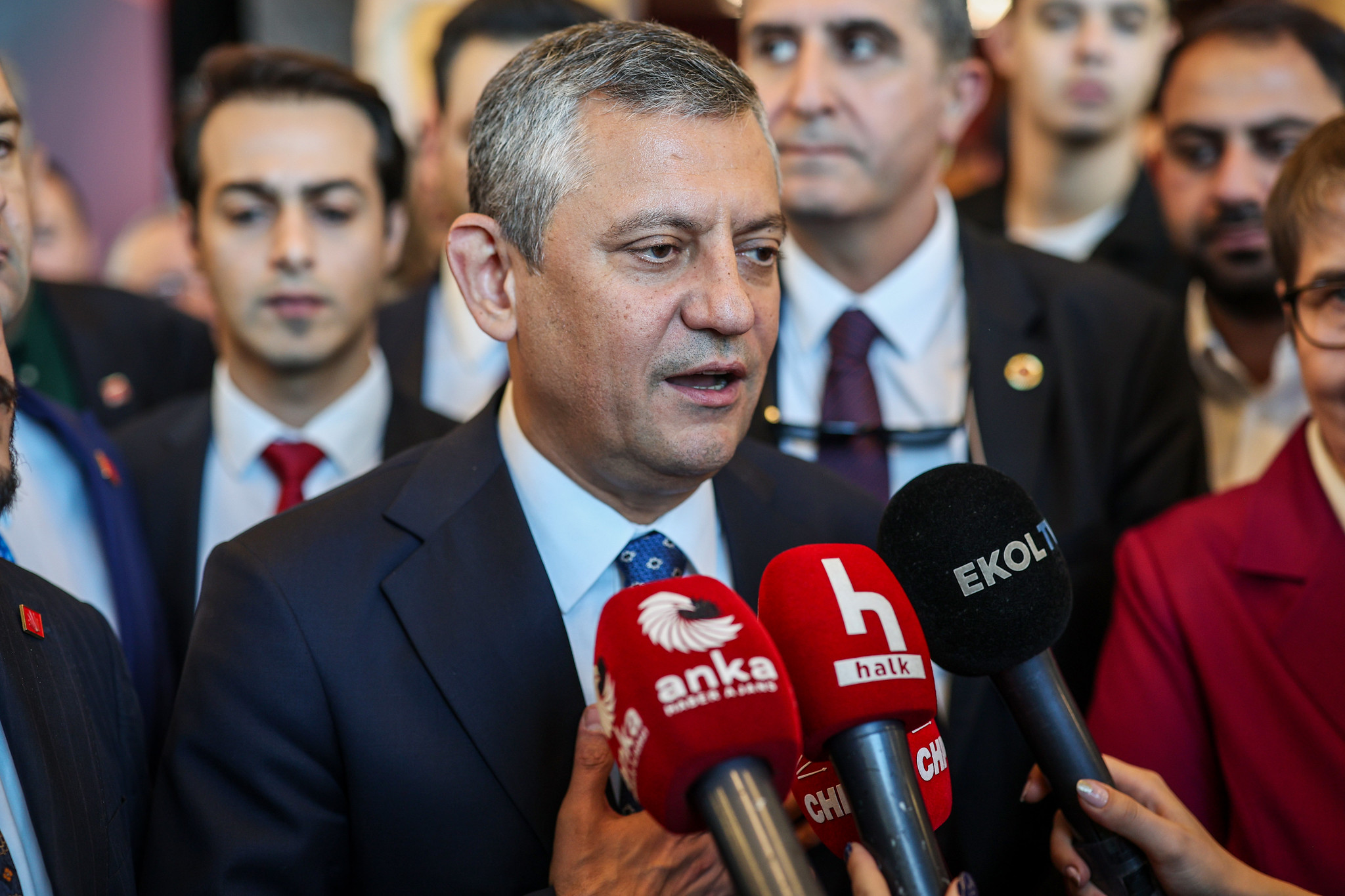 Özgür Özel’den Erdoğan-Bahçeli Yorumu: “İttifak Ortağını Duymamış Olamaz, Safa yatmış”