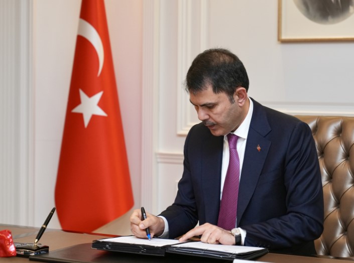 Bakan Kurum’dan deprem konutları için yeni müjde: “Yarın itibarıyla yüzde 70’ini tamamlamış olacağız”