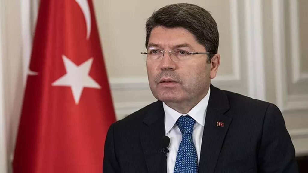 Adalet bakani Tunc 4