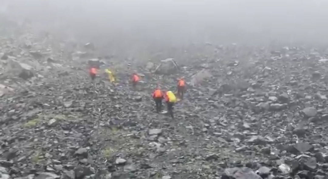 Rize’de nefes kesen kurtarma operasyonu: Kaçkar Dağları’nda kaybolan Polonyalı turistler sağ bulundu