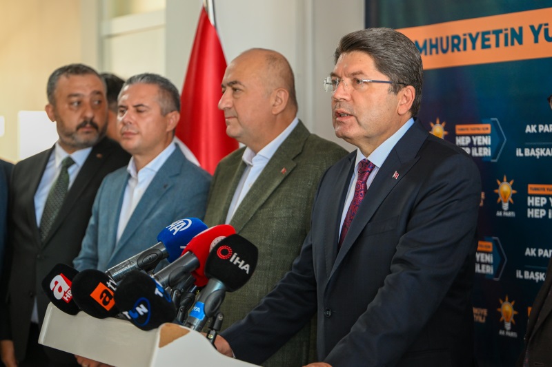 Adalet Bakanı Tunç Çanakkale’den seslendi: “Darbeler tarihini tarihe gömdük”