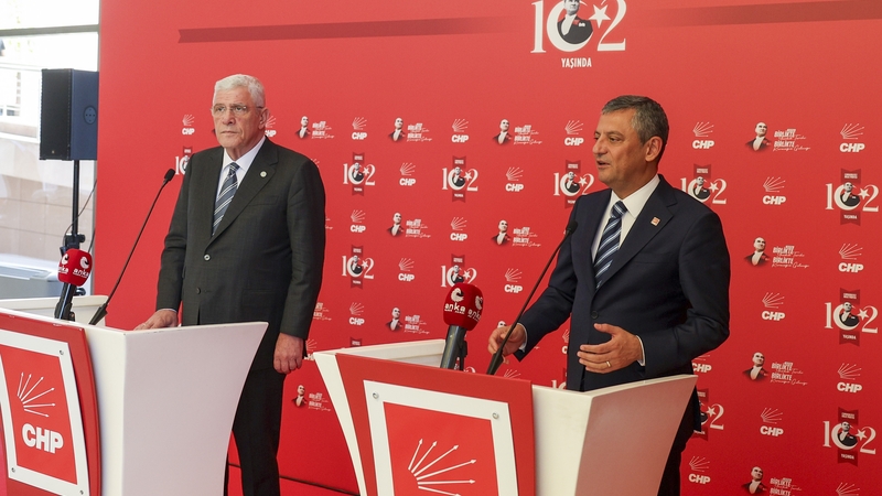Özgür Özel: “Bu güvencesizliğin altında Recep Tayyip Erdoğan da kalır”
